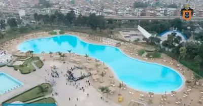 Alcalde de Lima inaugura playa artificial.