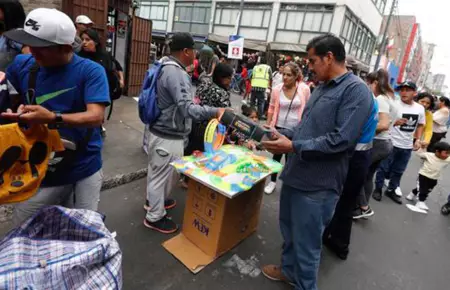 Ambulantes del Centro de Lima se TRIPLICARON en gestin de RLA