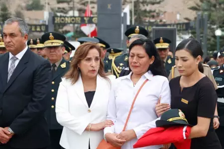La presidenta Dina Boluarte se hizo presente en homenaje a polica asesinada en