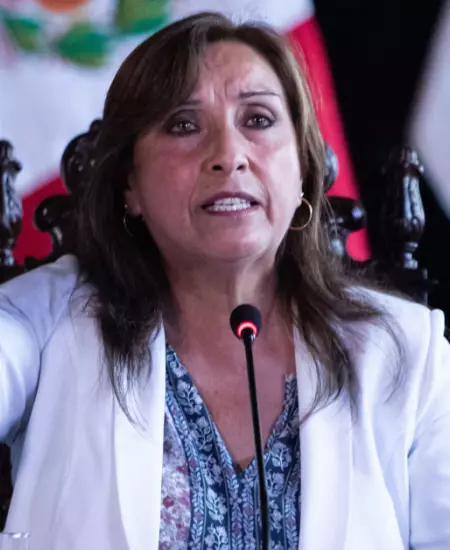 Dina Boluarte declaró ante la Fiscalía.