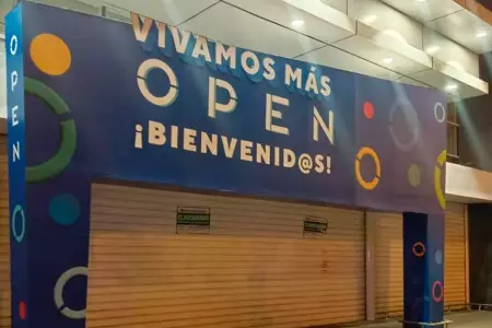 Municipalidad clausuró Open Plaza Angamos por incumplir normas de seguridad.