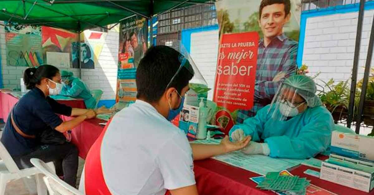 EsSalud: Se realizaron pruebas rápidas para descarte de VIH en una campaña gratuita