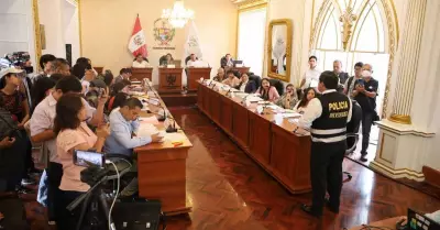 Consejo Regional solicitará salida de generales de PNP y el Ejército por inopera