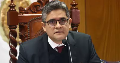Domingo Pérez desaprobó examen de la JNJ.