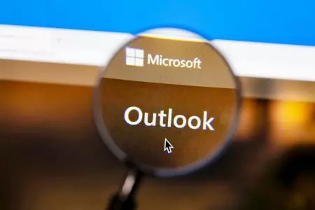 Microsoft Outlook sufre caída a nivel mundial.