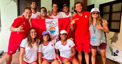 Selección peruana de Surf en El Salvador.