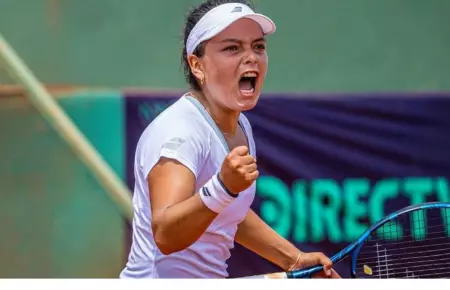 Lucciana Pérez clasifica a semifinales de Roland Garros Junior 2023.
