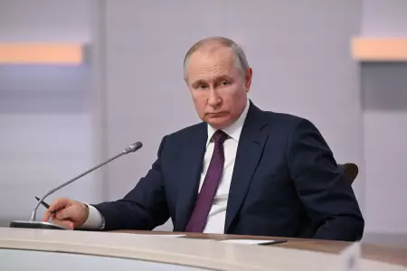 Putin afirma que la contraofensiva de Ucrania ya empezó, y que de momento "ha fr