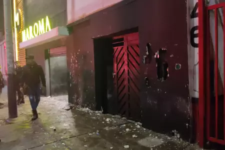 Detonan artefacto explosivo en exteriores de discoteca