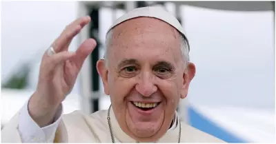 Papa Francisco reaparece tras su operacin