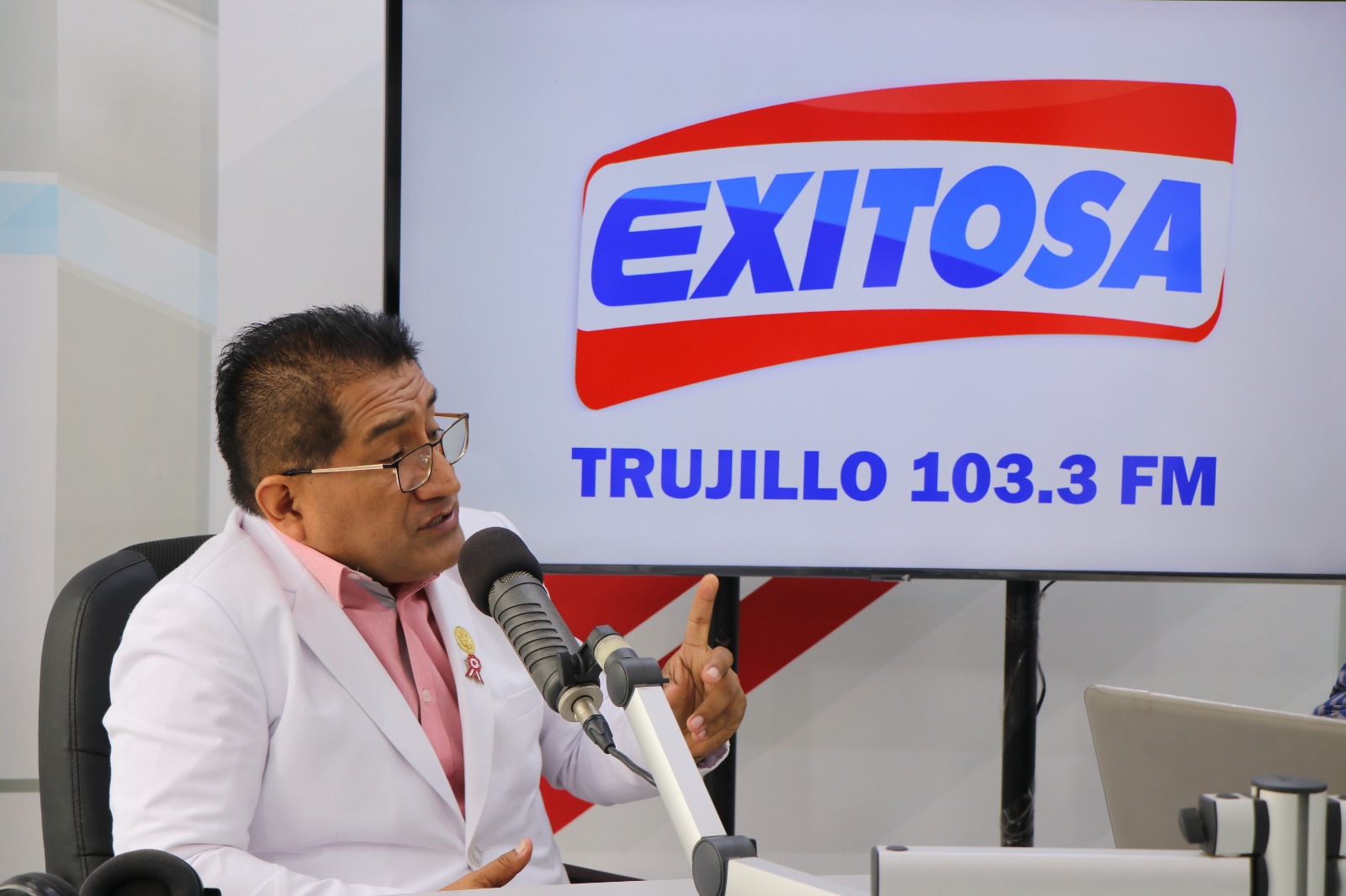 Retiran del cargo a director del hospital Belén, tras fallecimiento de madre y gemelos al interior de nosocomio
