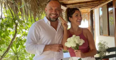 Tilsa Lozano defiende a su esposo Jackson Mora de críticas por mensajes.
