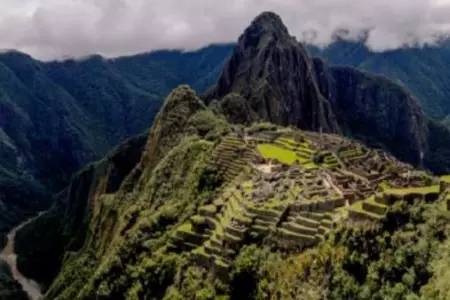 Vota por Machu Picchu en el World Travel Awards 2023.