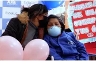 Emotivo acto de amor: Hija dona un rin a su madre de 66 aos y le salva la vida