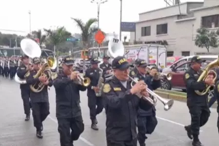 PNP realizo ensayo de desfile cvico militar