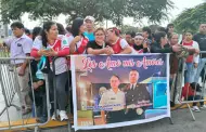 Trujillo: con pancartas en mano, madres alientan a sus hijos en desfile cvico por Fiestas Patrias