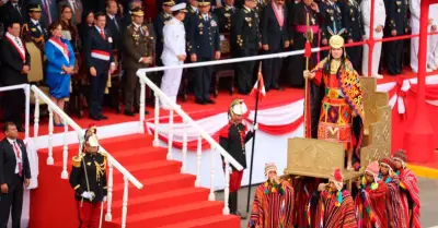 Se realiz la escenificacin del Inti Raymi en el Desfile Cvico Militar.