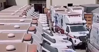 Ambulancias abandonadas en Lambayeque.