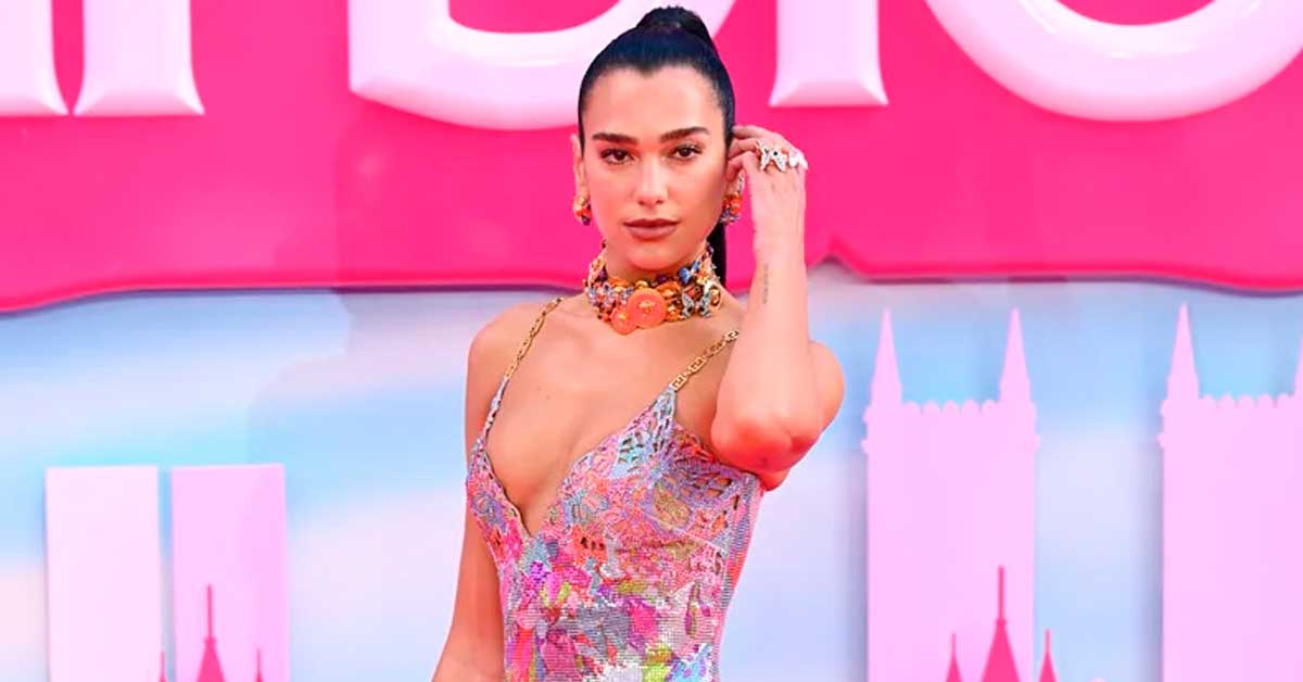 Dua Lipa La Icónica Estrella Del Pop Celebra Su Cumpleaños Luciendo Impactante Look 4371