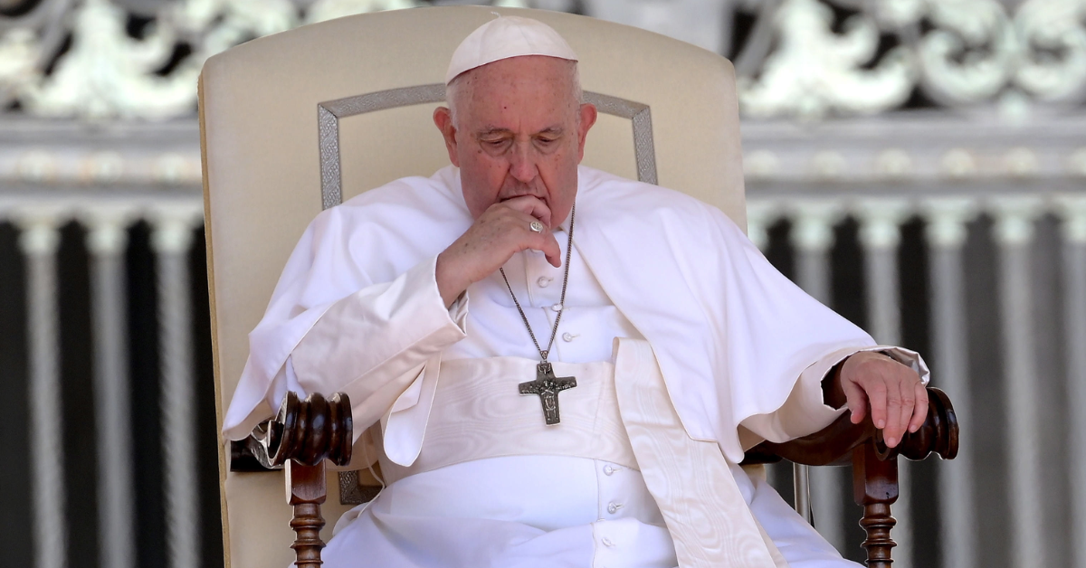 Papa Francisco: Vaticano anuncia que el Santo Padre padece neumonía y que su estado de salud es crítico
