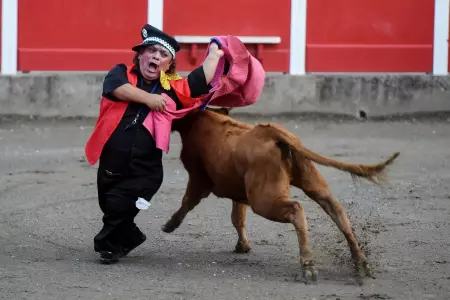 Espectáculo de "toreros enanos", prohibido en España, se presenta en Francia