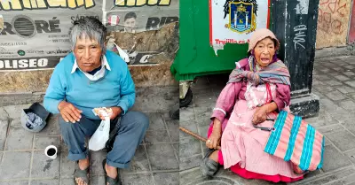 Pareja de ancianos piden limosna en la calle, tras sufrir el robo de sus pertene