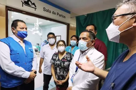 Csar Linares visita hospital Sabogal en el Callao.