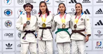 Peruanas ganan medallas de oro en Campeonato Sudamericano de Judo.