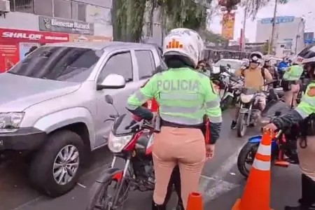 Realizan operativo contra servicio ilegal de taxi en motocicleta.