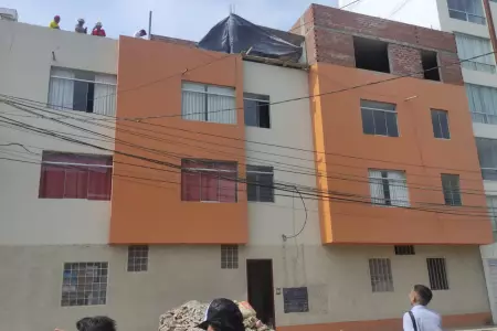 Un muerto y un herido deja la cada de techo de cemento en inmueble de Trujillo