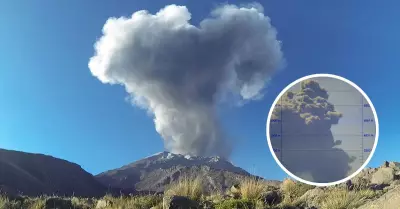 Volcn Ubinas registra nueva explosin y supera los 3000 km de altura.
