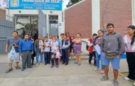 Trujillo: nios lloran por la llegada de docente que tendra denuncias por agresin