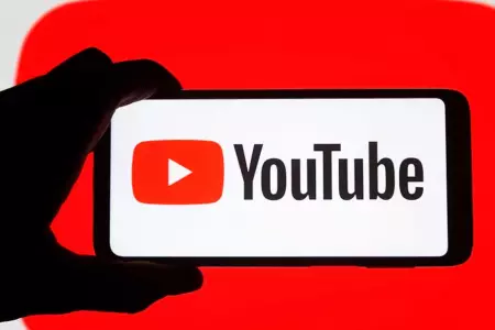 Youtube le permitir a sus usuarios buscar canciones tararendolas.