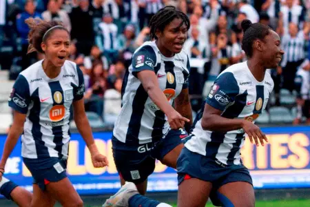 Alianza Lima venci 1-0 a Universitario en la final de la Liga Femenina.