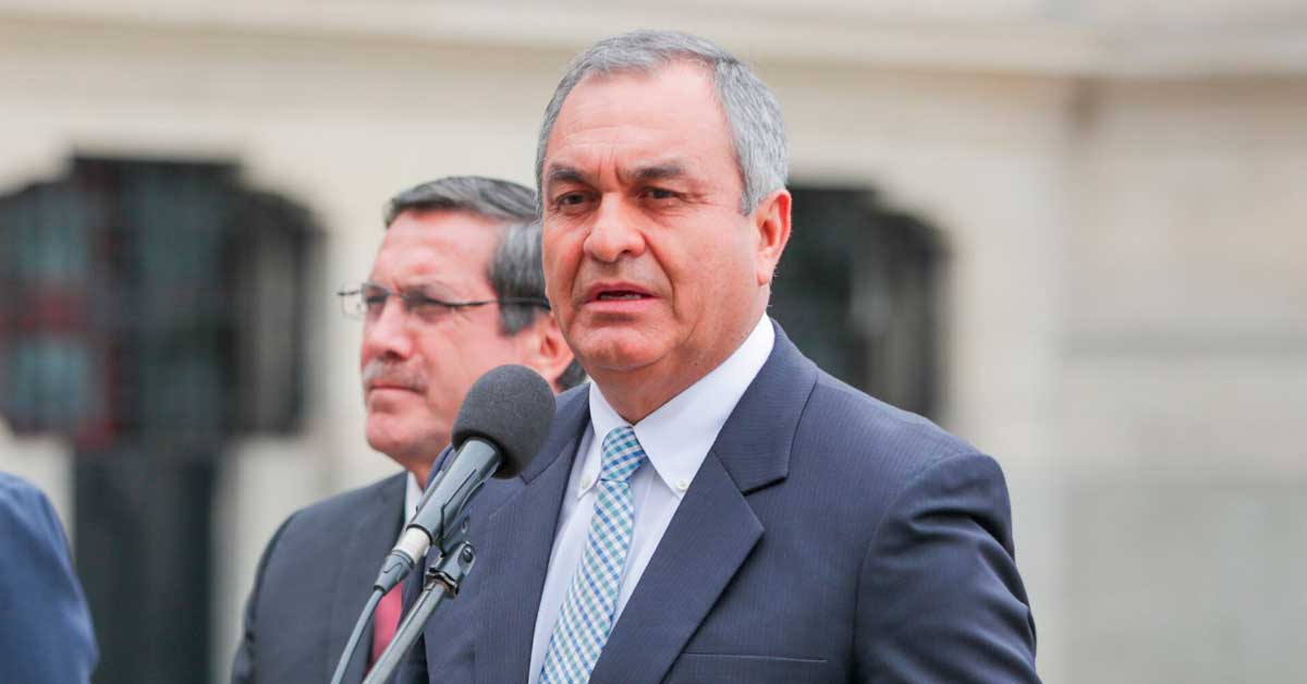 Gobierno acepta renuncia de Vicente Romero al cargo de ministro del Interior tras censura del Congreso