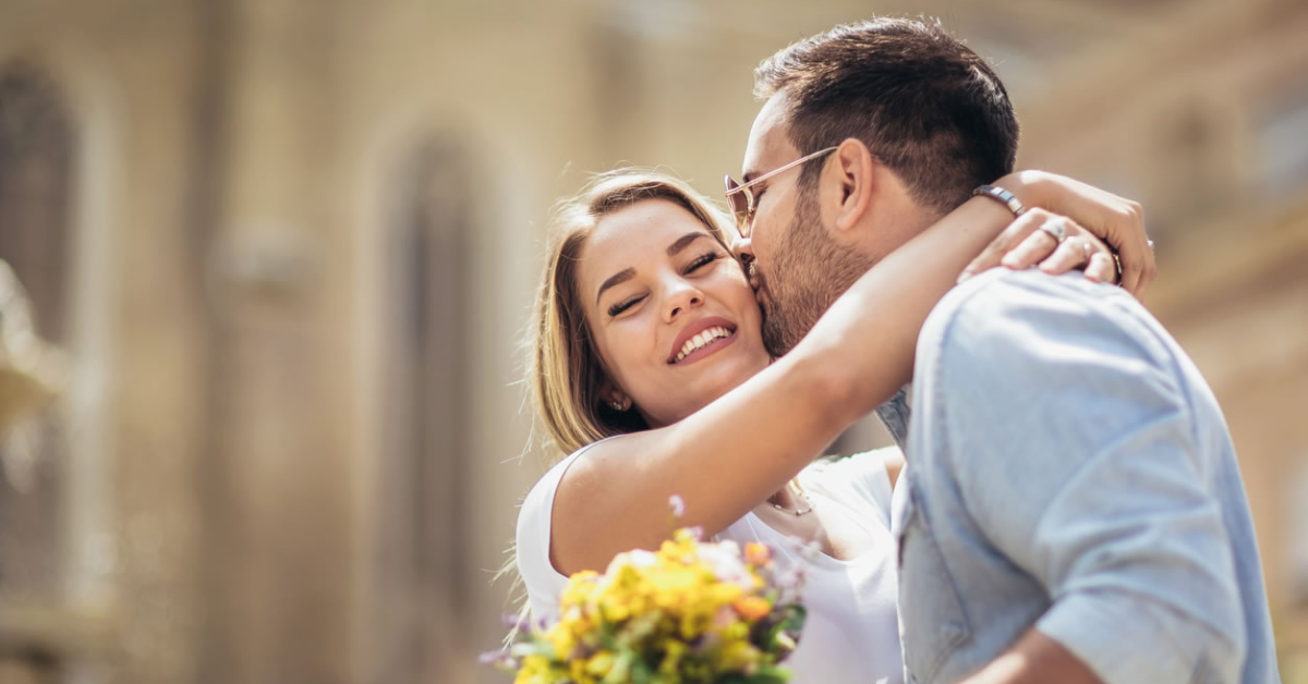 ¿Regalarás flores amarillas?: Conoce las mejores frases para acompañar ...