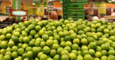 Supermercado regula venta de limones por familia al da.