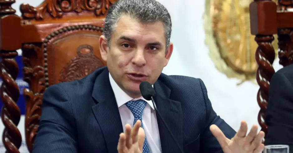 Rafael Vela: Autoridad de Control del Ministerio Público suspende al fiscal  de manera temporal - Exitosa Noticias
