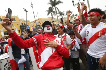 Municipalidad de Lima instalará pantalla gigante en Plaza Mayor para ver partido