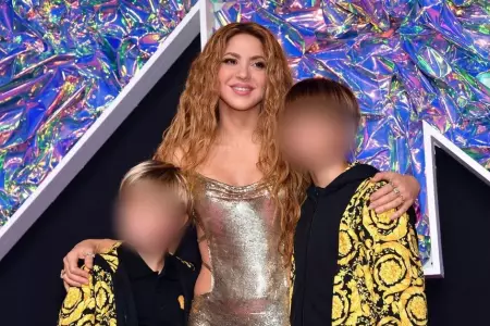Shakira y sus hijos en los VMA
