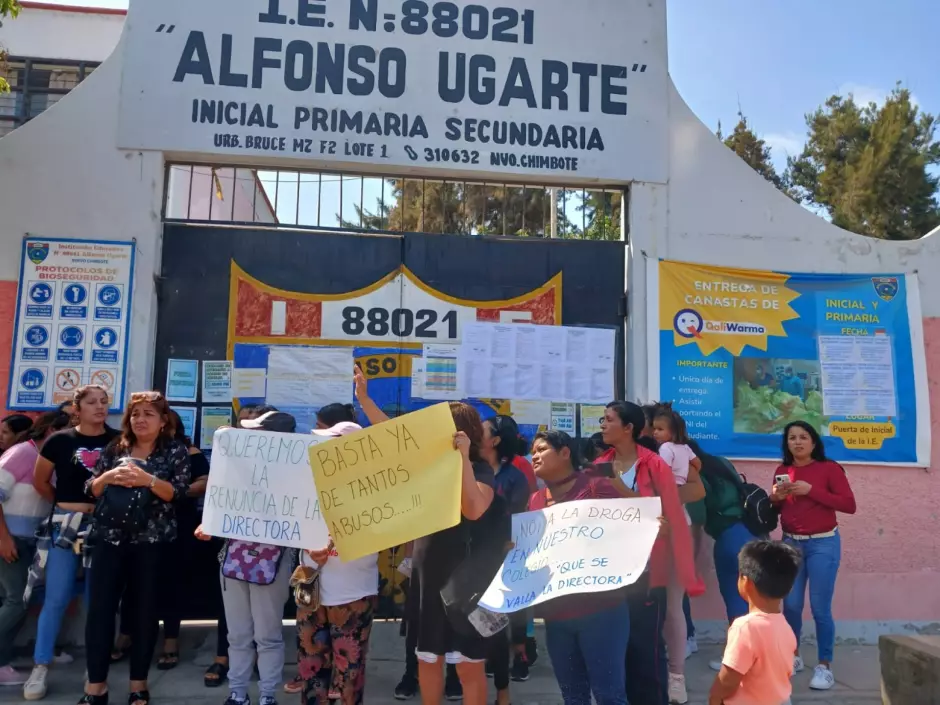 UGEL Santa interviene colegio Alfonso Ugarte tras denuncia de padres de familia