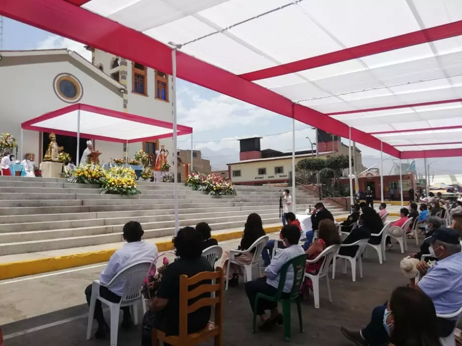 Celebrarn fiesta patronal de la virgen del Rosario en Moro