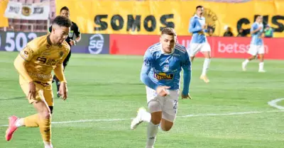 Cusco FC gole 4-1 a Sporting Cristal.