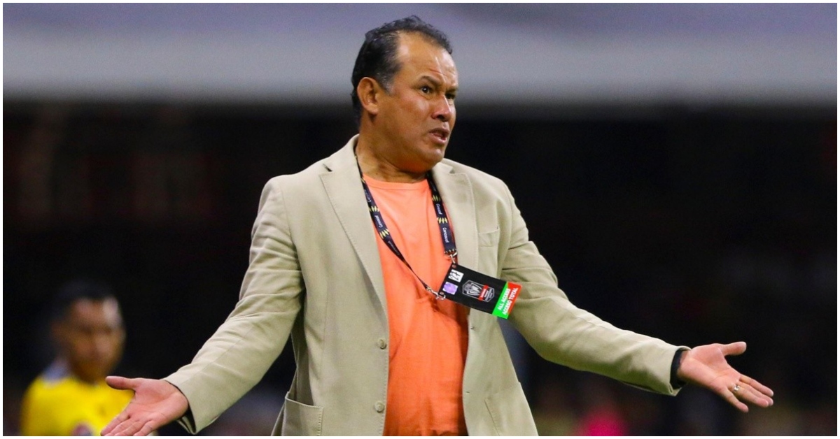FPF decide el futuro de Juan Reynoso en la selección peruana tras la derrota ante Argentina
