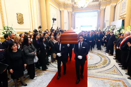 Congreso realiz homenaje pstumo a Hernando Guerra-Garca.