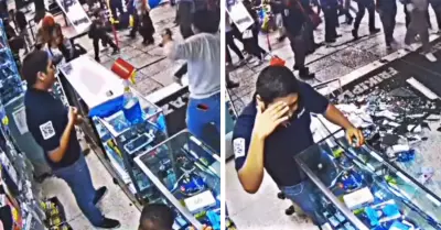 Trabajador tumba estante de celulares y su reaccin se vuelve viral.