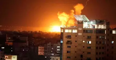 Israel bombardea instalaciones militares de Lbano.