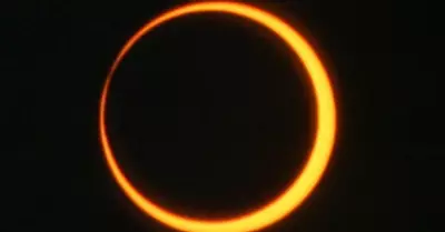 As se vivi el eclipse solar anular en el Per.