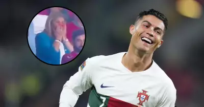 Madre de Cristiano Ronaldo llora por su hijo.