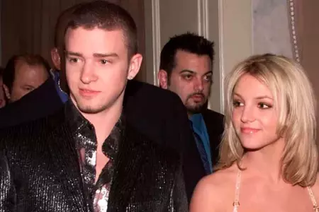 Britney Spears habla abiertamente de su relacin con Justin Timberlake.